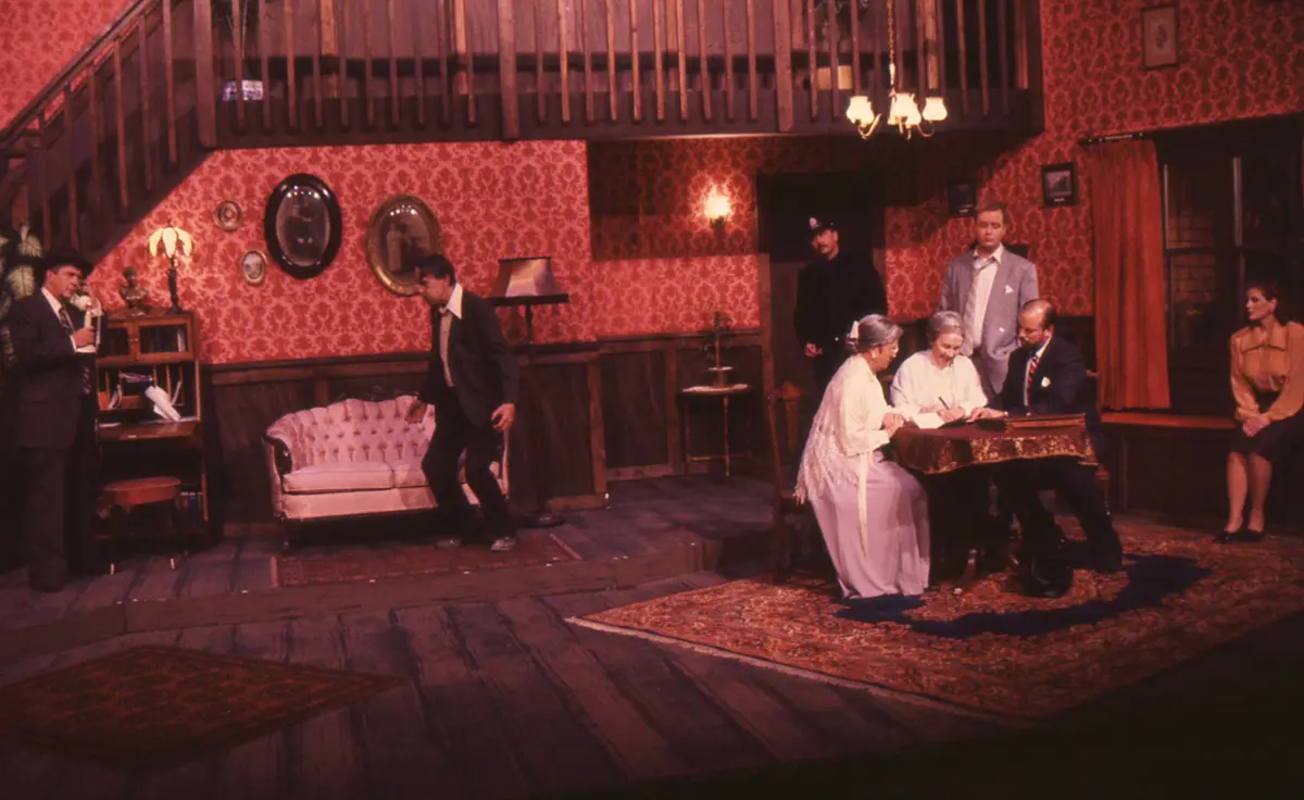 Arsenic and Old Lace, 1995